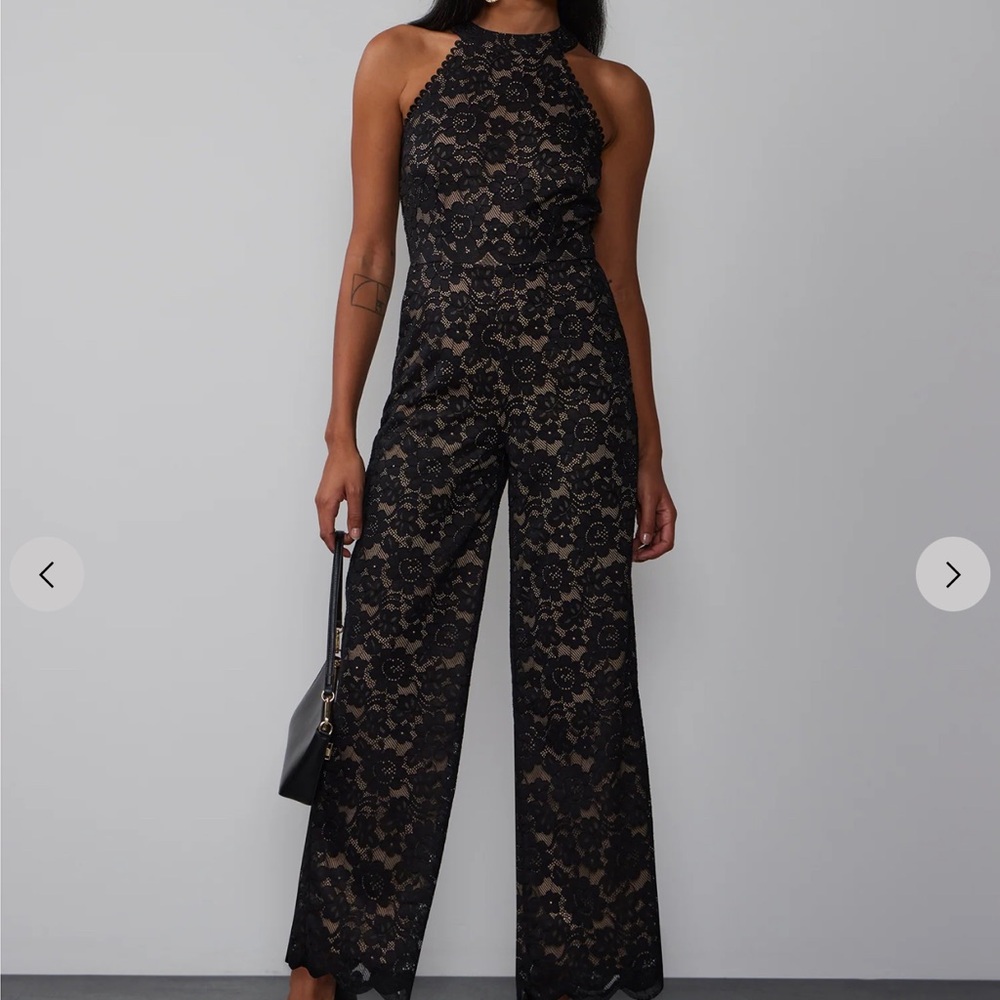 New  York & Co Sleeveless Halter Neck Scallop Jumpsuit